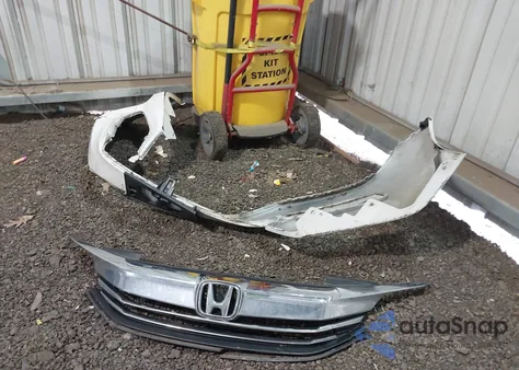 2017 Honda Accord Ex-L z USA, uszkodzony, nr VIN 1HGCR2F88HA037333